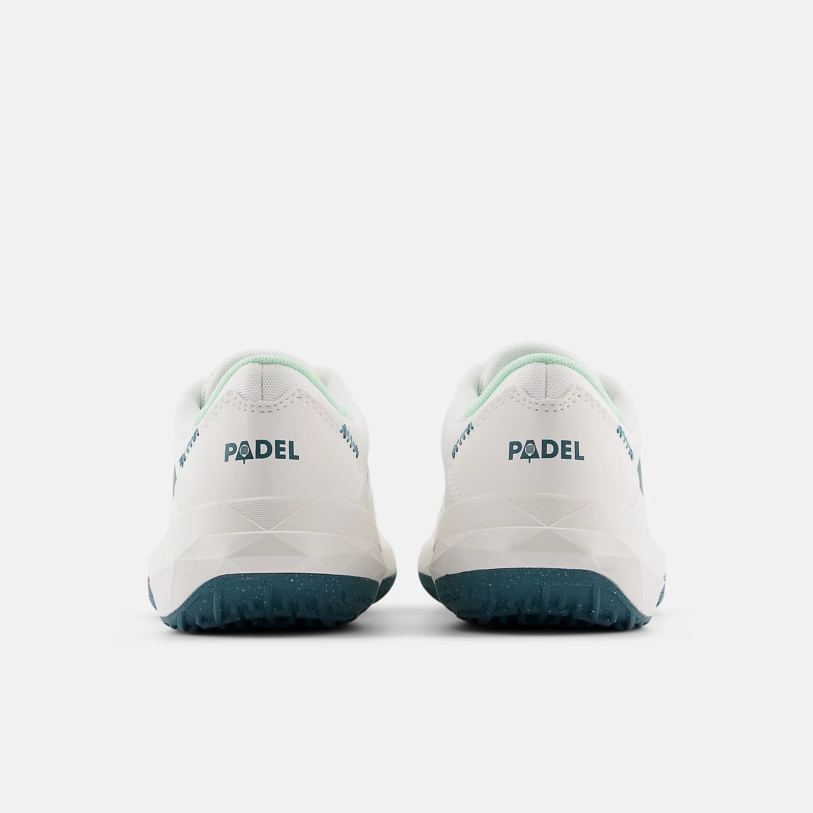 796v4 Padel Shoes
