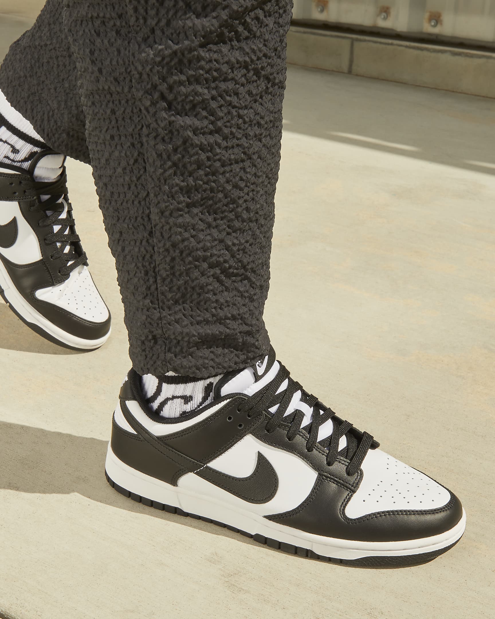 Dunk Low Panda Retro